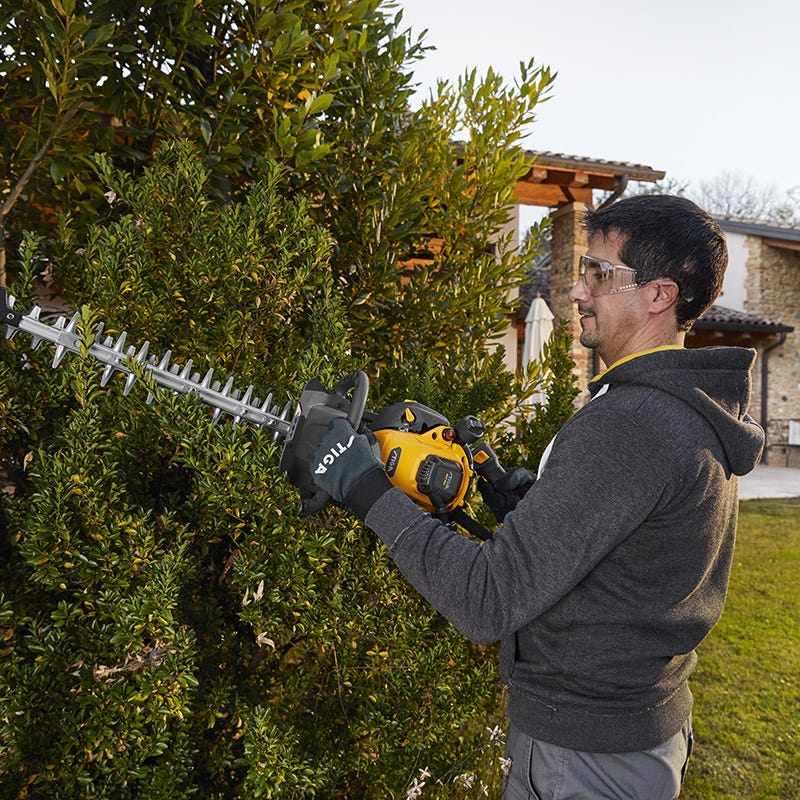 STIGA hedge trimmer